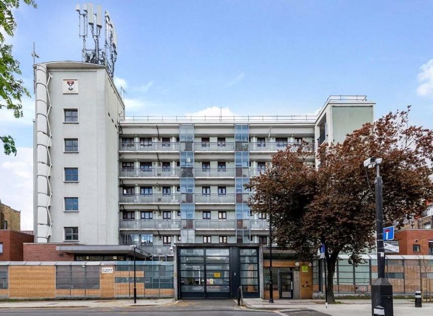 4-Bed Apartment In Central Londra Exterior foto