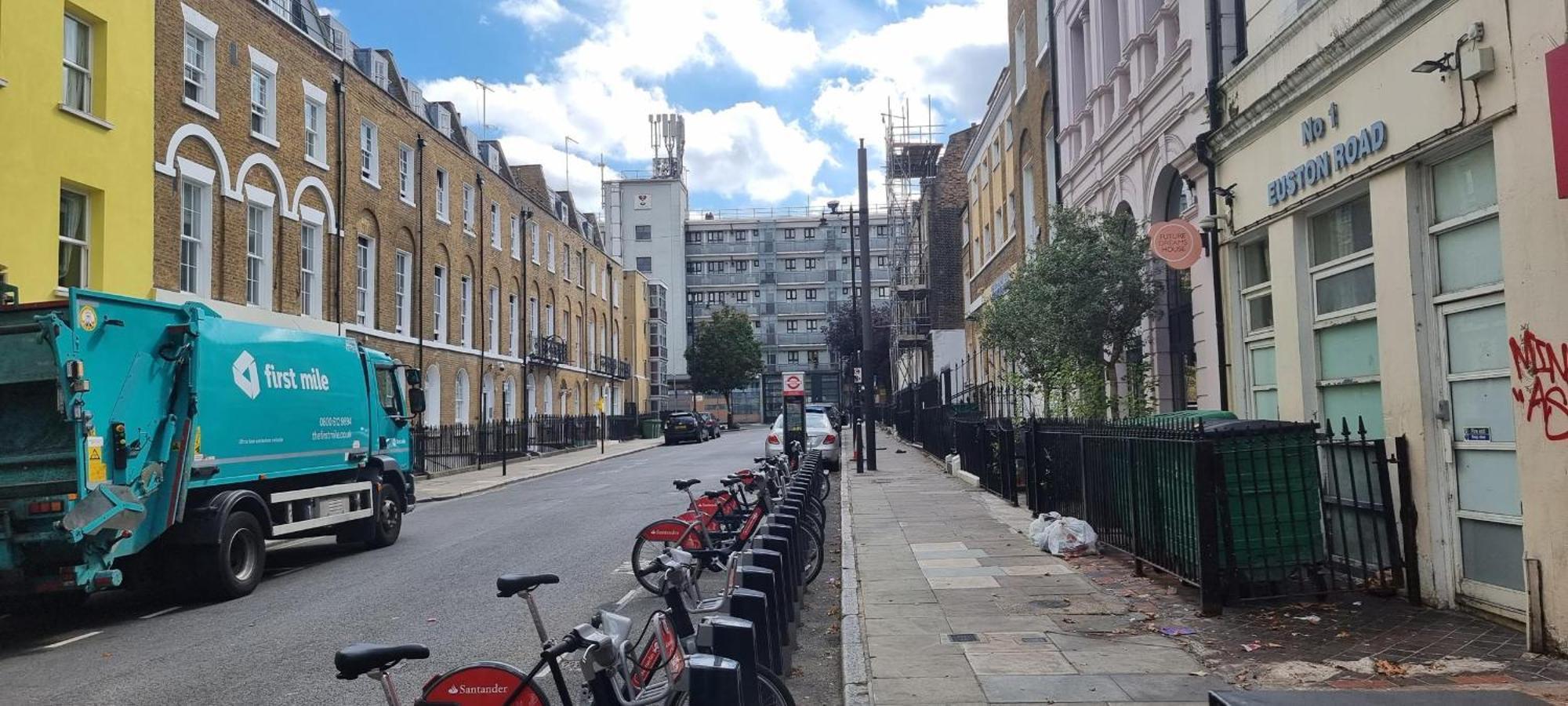 4-Bed Apartment In Central Londra Exterior foto